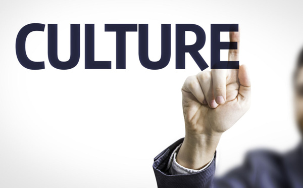 Le Voyage doit passer du statut de commerce à celui de bien culturel
