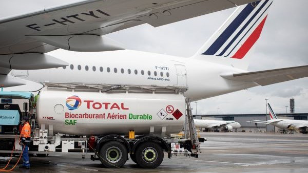 Air France-KLM : un premier vol long-courrier avec du carburant aérien durable