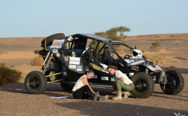 Rallye-Raid Aïcha des Gazelles : Aïe aïe aïe… casse mécanique ! Mais ça repart... 