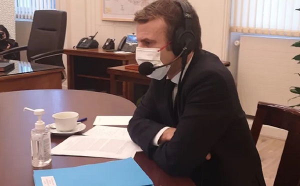 Statut Saisonnier : Emmanuel Macron répond à Alex Nicola (FFTV)