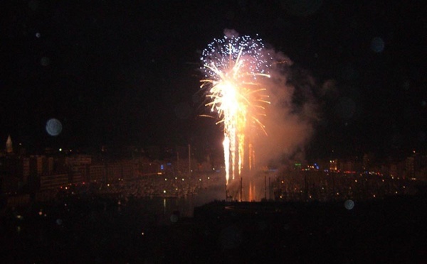 Réveillons insolites : un Nouvel An féerique sur le Vieux Port de Marseille