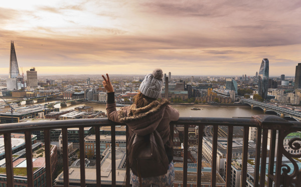 Londres toujours en avance d’une idée