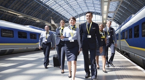 Eurostar offre de nouveaux uniformes à ses agents