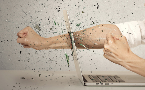 Vols annulés : "Nous faisons un métier de fou, les agents de voyages sont vraiment des héros"