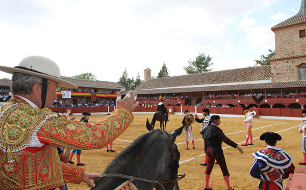 Tour de France : JCS Voyages, l'agence de voyages des Aficionados de la tauromachie
