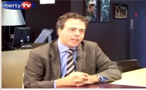 Luc Chatel : ''Je veux travailler avec les professionnels... pas contre eux !''