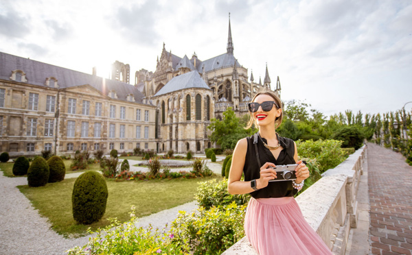 Reims insolite et historique : faites découvrir la ville effervescente !