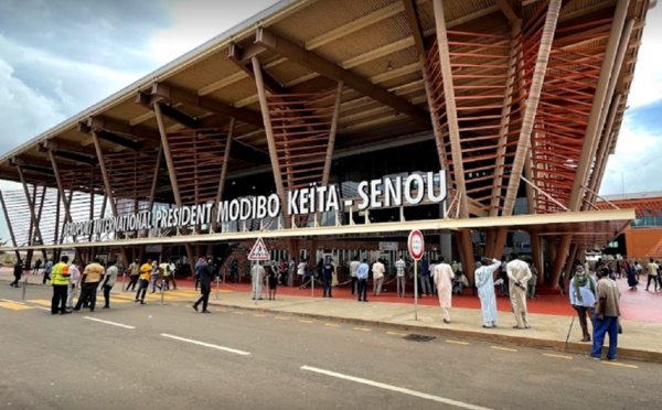Mali : La DGAC n'interdit "ni le survol, ni la desserte" de Bamako