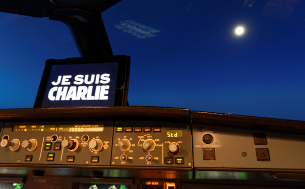 Transport aérien : dans le ciel aussi "On est Charlie"...