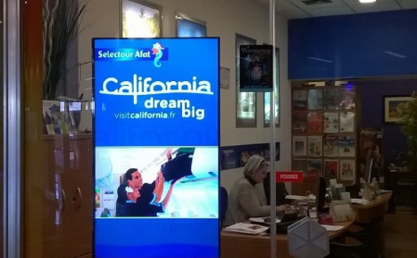 I. Comment augmenter les ventes en agence avec l’affichage interactif ?