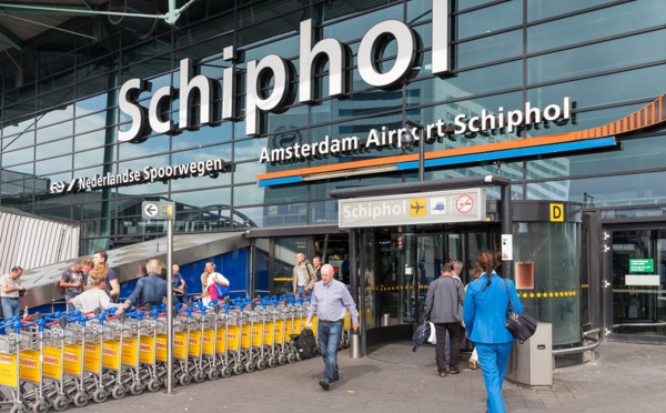 Amsterdam : Le gouvernement renforce le plafonnement des vols