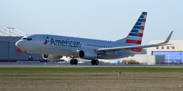 American Airlines : légère baisse du trafic en février 2015