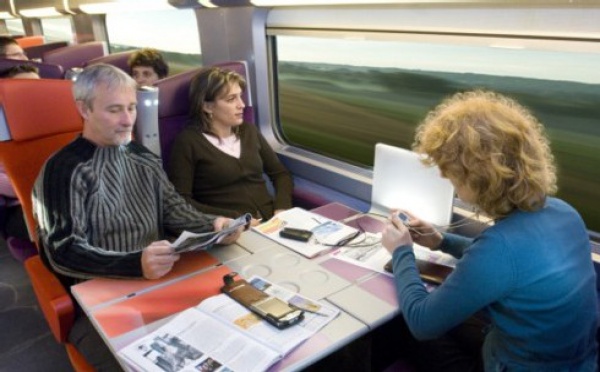 Gagnez du temps sur le temps : l'Internet à grande vitesse dans le TGV Est !