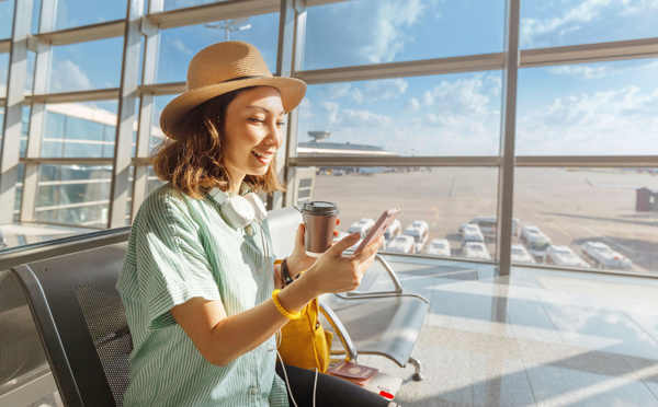 Révolutionner la Connectivité Mobile Internationale avec Ubigi eSIM pour les Voyageurs et les Acteurs du Tourisme