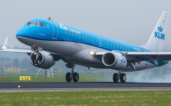 KLM signe un accord avec le syndicat des pilotes pour le gel des salaires