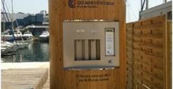 Cannes : le Port installe un service de distribution de bouteilles d'eau recyclables