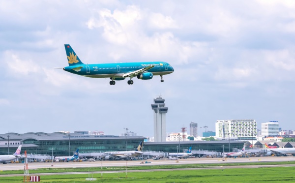 Vietnam Airlines va déplacer une partie de son enregistrement à l'aéroport Paris CDG, du terminal 2E au terminal 2F - Depositphotos, @huythoai1978@gmail.com