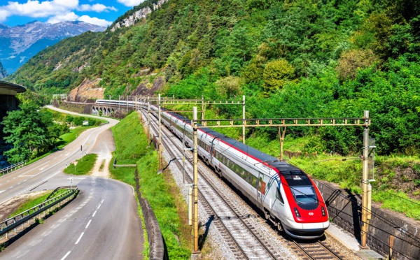 RailEurope : RateHawk intègre le train