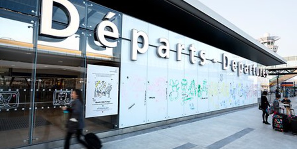 Orly : trafic paralysé à cause d'une panne informatique liée à... Windows 3.1