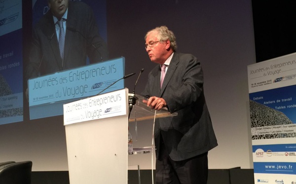 Congrès du SNAV : "Les attentats auront un impact sur les voyages à l'étranger" (live)