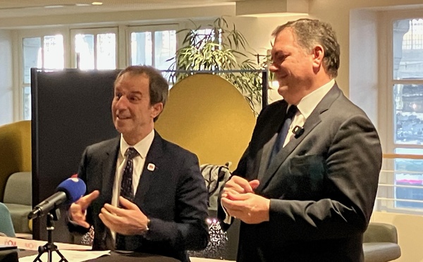 Christophe Fanichet, pdg de SNCF Voyageurs, et Philippe Tabarot, ministre chargé des transports. (c)T.Beaurepère