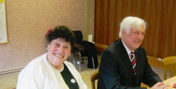 Voyages seniors : un agent de voyages retraité cherche un successeur pour son association