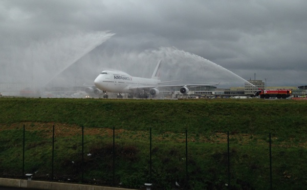 Air France : atterrisage à Paris CDG du dernier vol commercial en B747