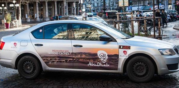 Abu Dhabi habille les taxis parisiens
