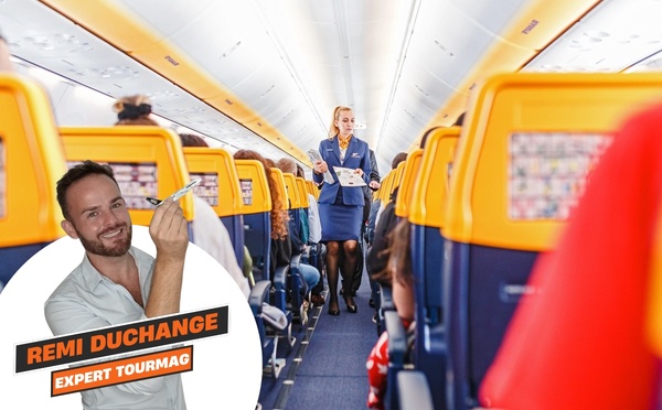 Pour une hôtesse de l'air ou un steward, choisir de travailler sur une compagnie low cost ou régulière, c’est choisir un mode de vie - DepositPhotos.com, frantic00