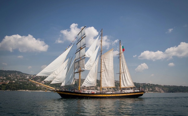 Les Grandes Voiles du Havre 2025 - Photo : Depositphotos.com @dechevm