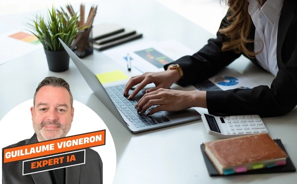 G. Vigneron : "Dans un marché où 9 voyageurs sur 10 consultent les avis en ligne avant de réserver, ignorer ce que vos clients disent de vous, c’est comme piloter de nuit sans phare" - DepositPhotos.com, itchaz.gmail.com