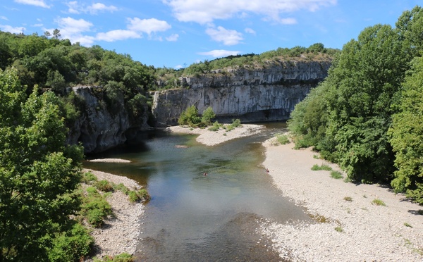 Chassezac, découvrez l’autre Ardèche à découvrir en canoë, loin de la foule - JFR