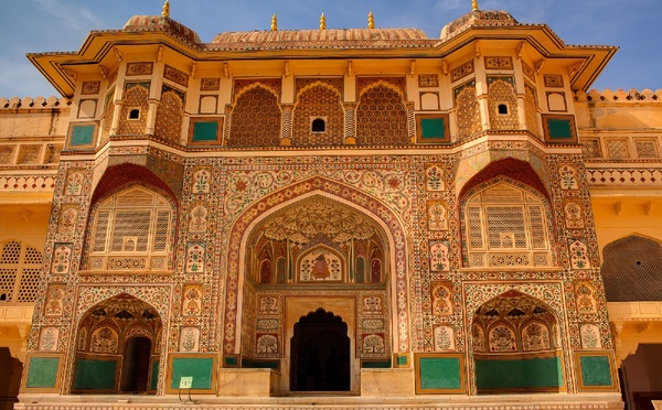 Inde : les 32 aéroports fermés rouvrent leurs portes, le Rajasthan déconseillé - Depositphotos.com Auteur STYLEPICS