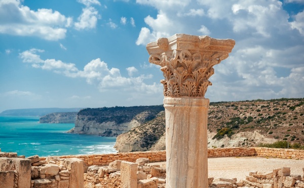 Héliades dévoile sa nouvelle brochure Chypre Tendances 2025