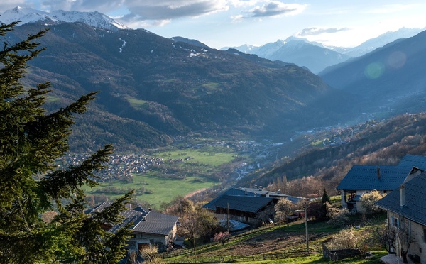 Montagne cet été : la SNCF renforce ses liaisons vers la Tarentaise - Depositphotos.com  Auteur ventdusud