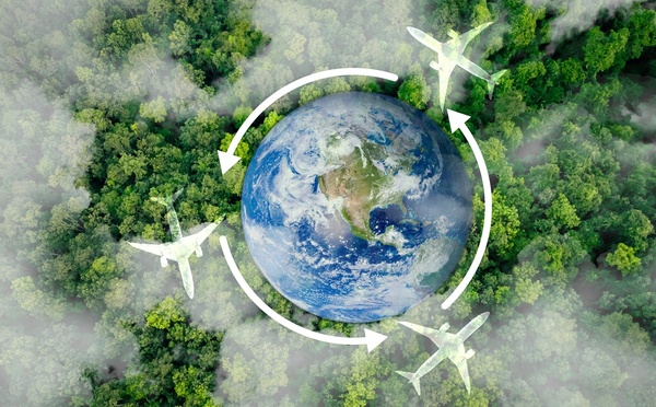 L’aéroport Pau Pyrénées poursuit sa transition écologique - Photo : Despositphotos.com @Fahroni 