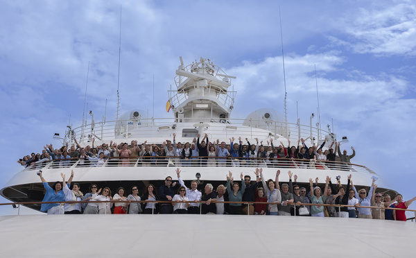 PONANT EXPLORATIONS GROUP, embarquement immédiat pour des expériences incroyables