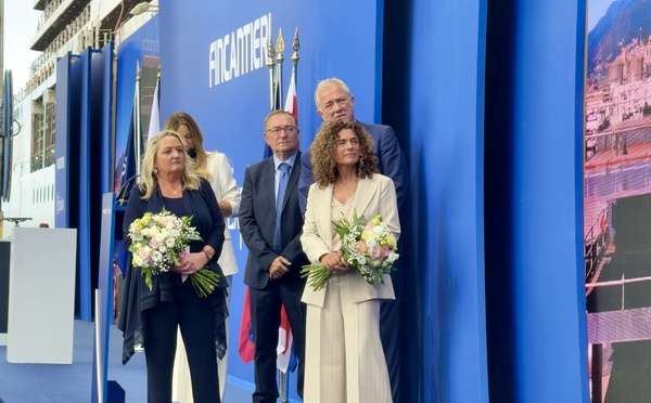 A gauche : Caroline Cooney-Hurrell; A droite :  Franca Parisi - @MF