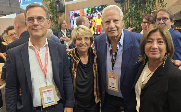 Stéphane Roussel, le nouveau directeur général du CEDIV, Adriana Minchella, présidente du CEDVI, Mumtaz Teker (APST) et Valérie Boned (EDV) sur le stand du réseau à l'IFTM -  Photo CE