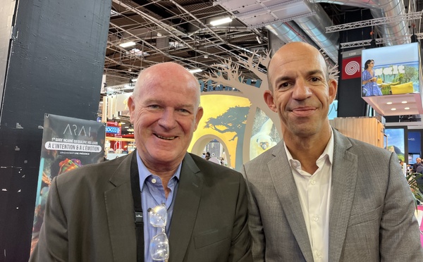 À l’IFTM 2025, François Eynaud, le PDG du groupe mauricien Sunlife et Yann Lloret, le directeur ventes et marketing pour le marché français et belge étaient tout sourire - Photo : PB