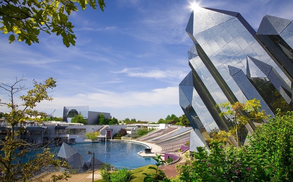 Le Futuroscope rafle trois distinctions pour son attraction Mission Bermudes - Depositphotos @Willy Mobilo
