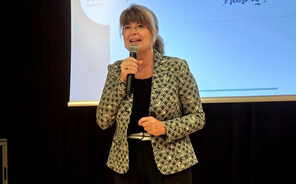Michelle Kunegel, Président des EDV Grand Est ouvre la convention qui se déroule jusqu'au 7 octobre en Istrie - Photo CE