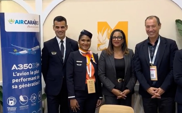 Convention de partenariat signé avec la Martinique et Air Caraïbes - photo Air Caraïbes