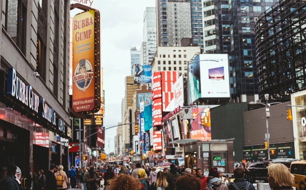 New York : vers la fin des frais d'hôtel "cachés" et des blocages bancaires surprises