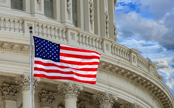 ESTA Etats-Unis : non, déclarer ses réseaux sociaux n'est pas (encore) obligatoire