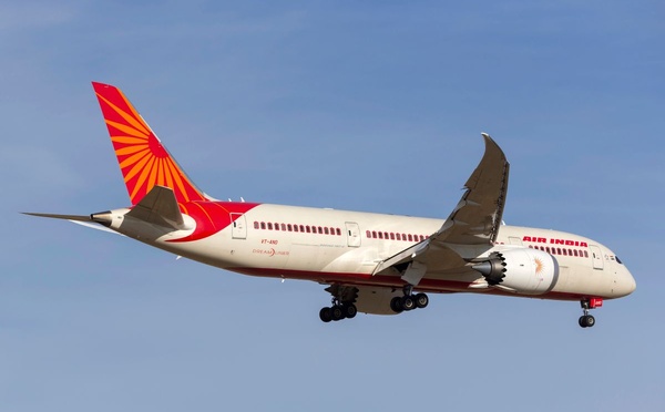 Crash du Boeing 787 d’Air India : le scénario du « geste fou » se précise