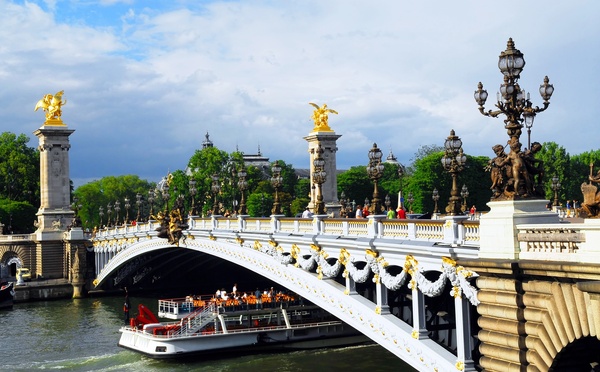 Tourisme fluvial : au-delà des crues, l’ombre persistante de la sécheresse