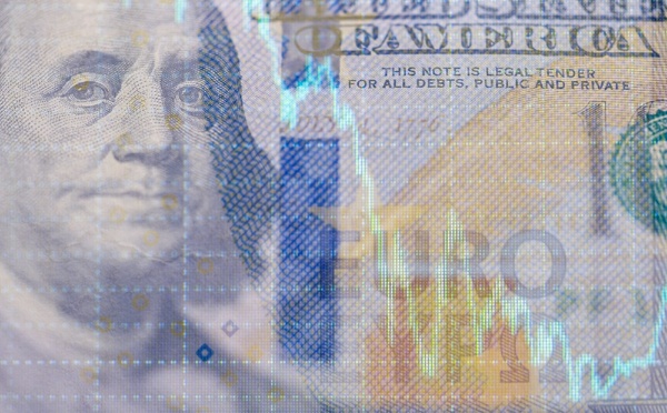 Devises : l’euro en embuscade dans un monde fragmenté [ABO]