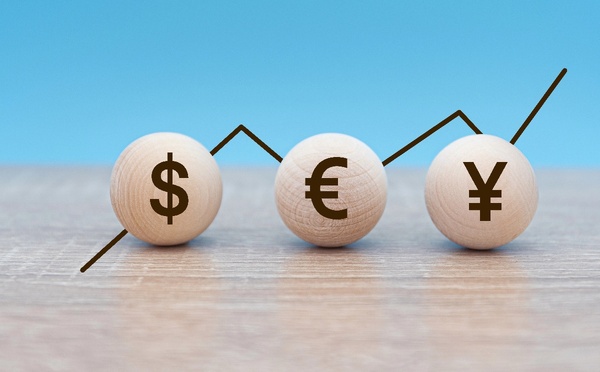 Hausse du pétrole : dollar, euro, yen... les devises sous pression [ABO]