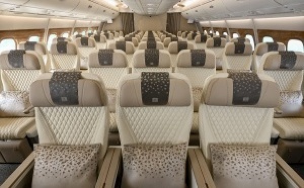 Emirates modernise son premier A380 bi-classe